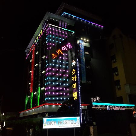 Sky Hotel Čchangwon Exteriér fotografie