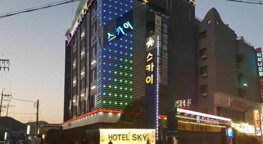 Sky Hotel Čchangwon Exteriér fotografie