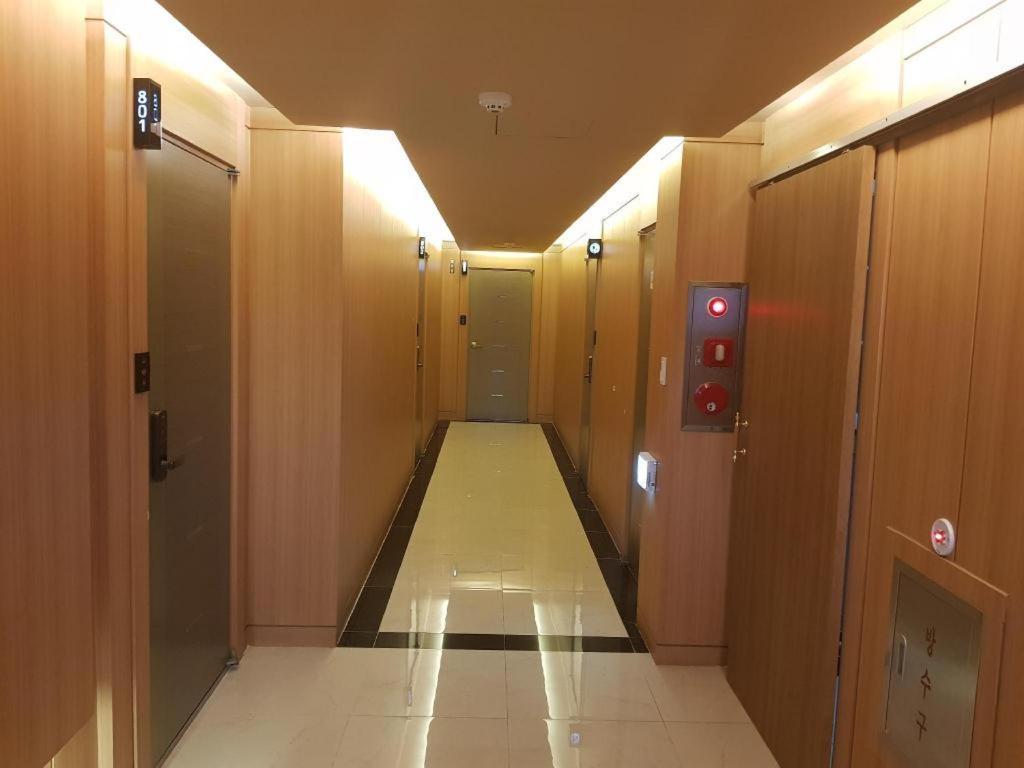 Sky Hotel Čchangwon Exteriér fotografie