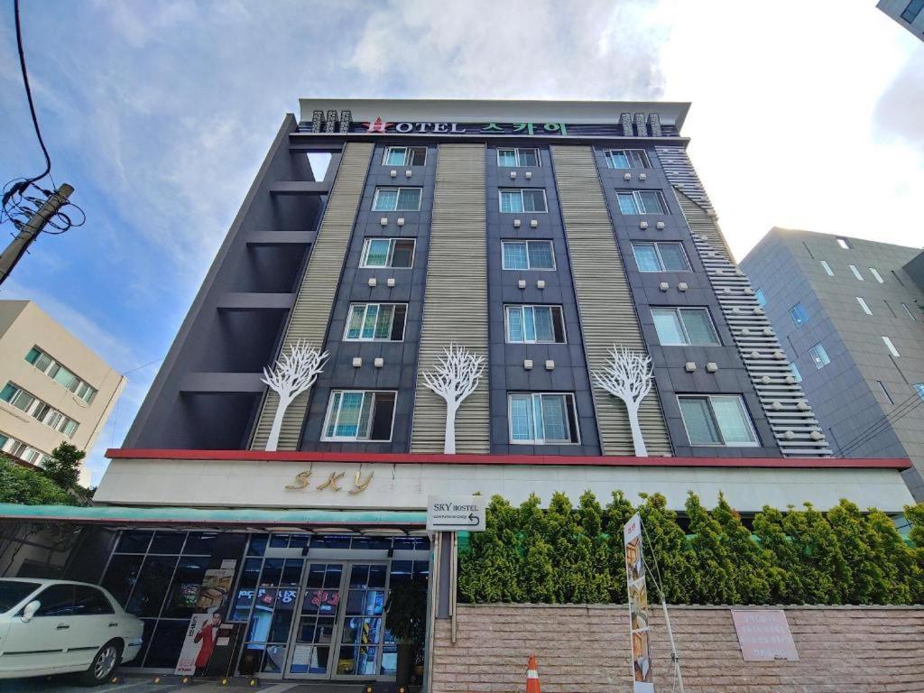 Sky Hotel Čchangwon Exteriér fotografie