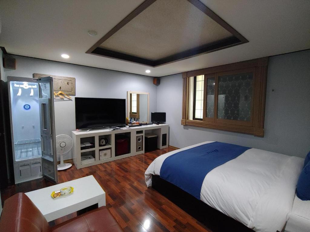 Sky Hotel Čchangwon Exteriér fotografie